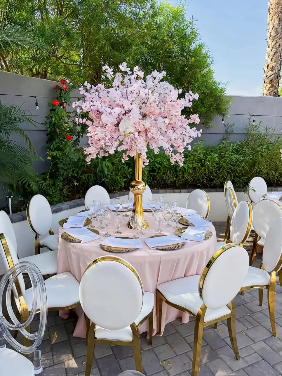 Long Centerpieces - Fresh Flowers for hire in Nairobi - photo 3